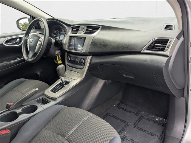 Photo of 2015 Brilliant Silver Nissan Sentra