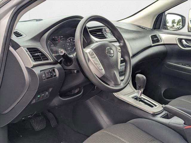 Photo of 2015 Brilliant Silver Nissan Sentra