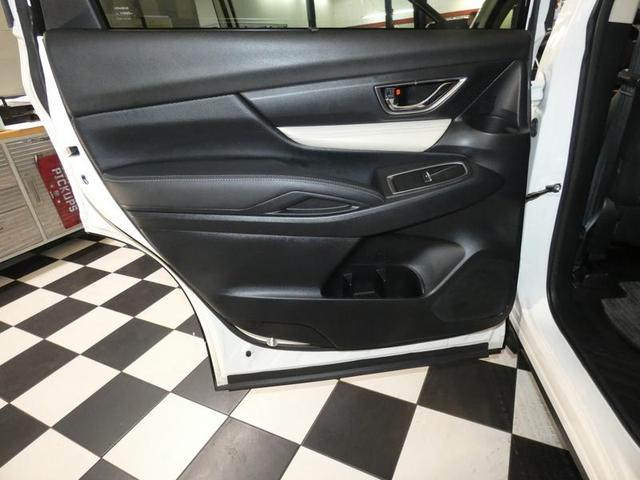 Photo of 2020 Crystal White Pearl Subaru Ascent