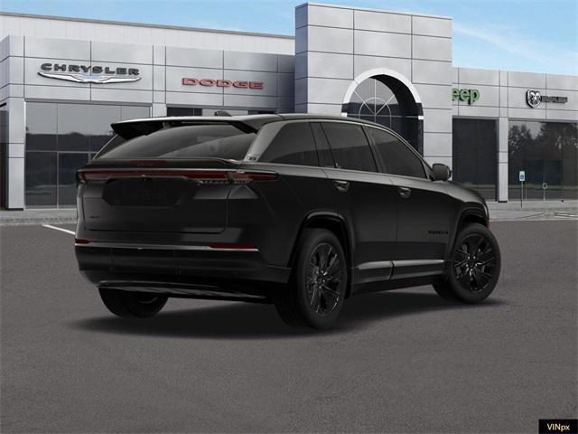 Photo of 2025 Diamond Black Crystal Pearl-Coat Exterior Paint Jeep Wagoneer S