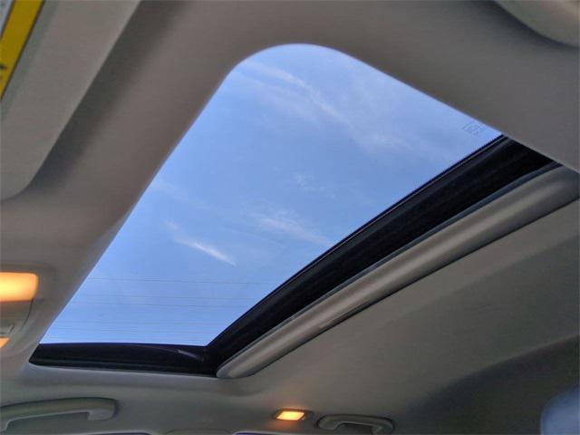 Photo of 2010 Platinum Graphite Metallic INFINITI EX35