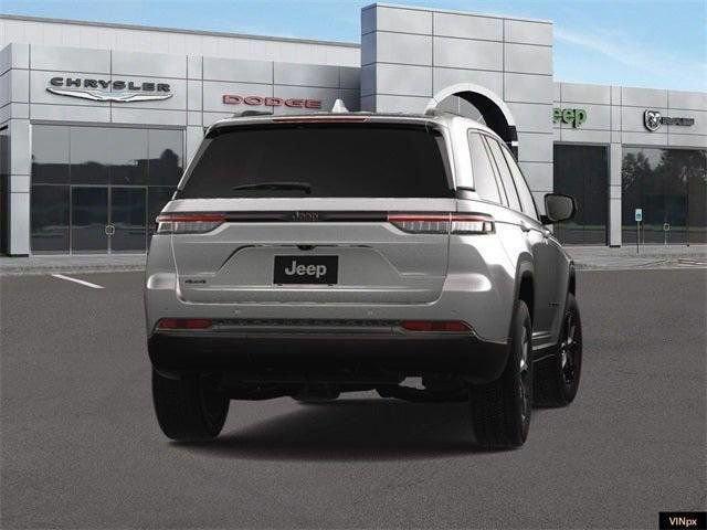 Photo of 2025 Silver Zynith Exterior Paint Jeep Grand Cherokee