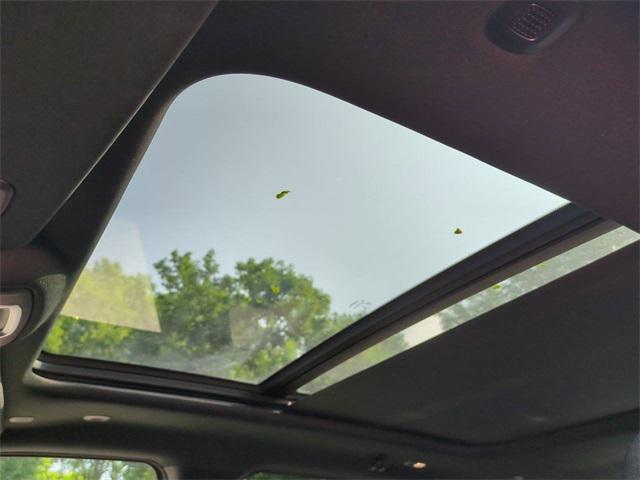 Photo of 2020 Bright White Clearcoat RAM 1500