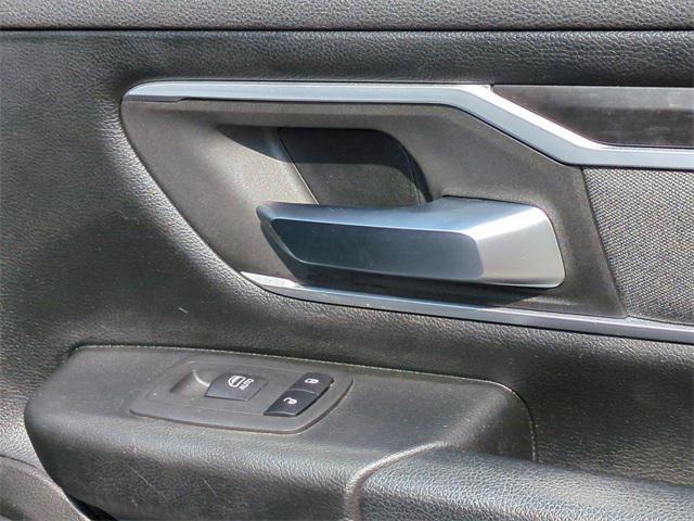 Photo of 2020 Bright White Clearcoat RAM 1500