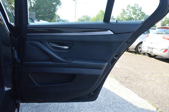 Photo of 2015 Black BMW 535