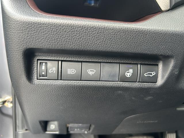 Photo of 2020 Magnetic Gray Metallic Toyota RAV4 Hybrid