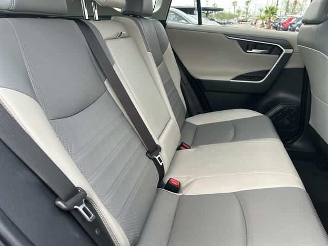 Photo of 2020 Magnetic Gray Metallic Toyota RAV4 Hybrid