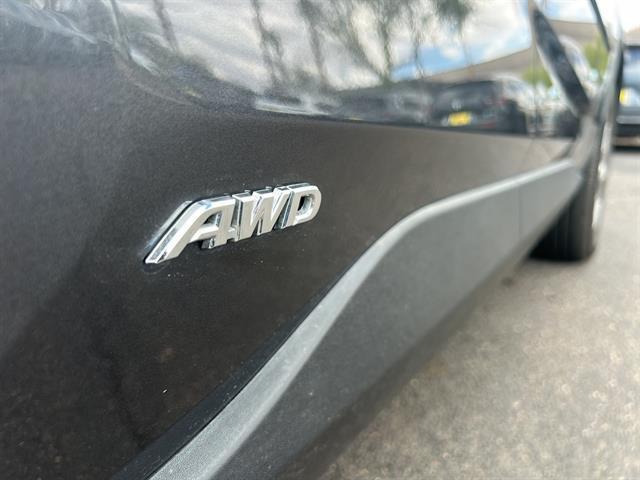 Photo of 2020 Magnetic Gray Metallic Toyota RAV4 Hybrid