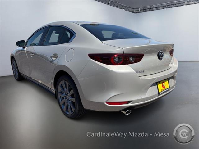 Photo of 2025 Platinum Quartz Metallic Mazda Mazda3