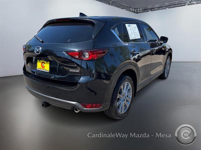 Photo of 2021 Jet Black Mica Mazda CX-5