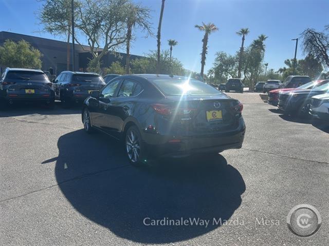 Photo of 2018 Jet Black Mica Mazda Mazda3