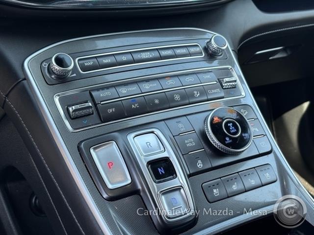 Photo of 2022 Quartz White Hyundai SANTA FE