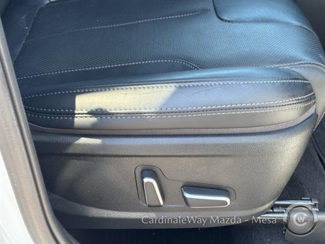 Photo of 2022 Quartz White Hyundai SANTA FE