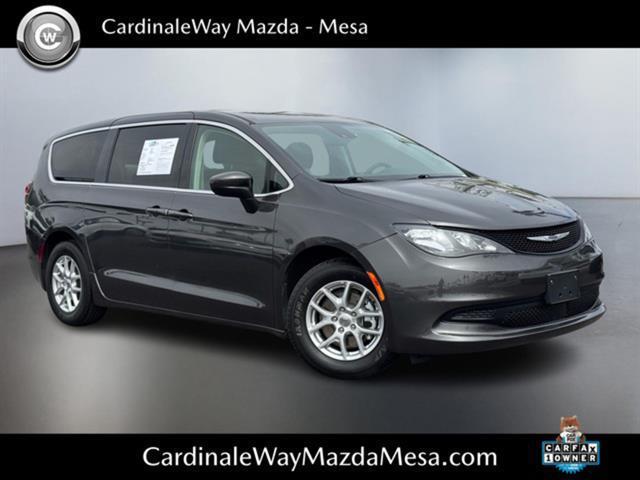 2023 Chrysler Voyager