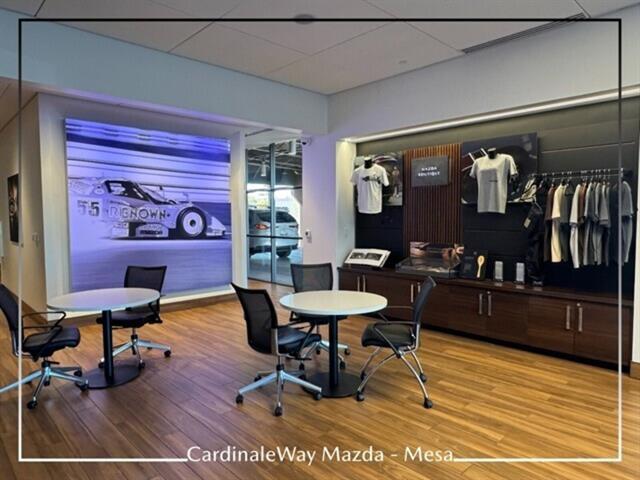 Photo of 2022 OXFORD WHITE Ford Mustang
