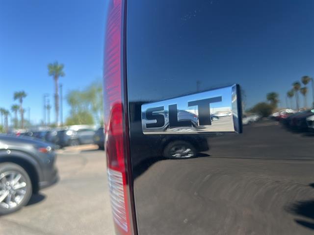 Photo of 2024 Diamond Black Crystal Pearlcoat RAM 1500 Classic
