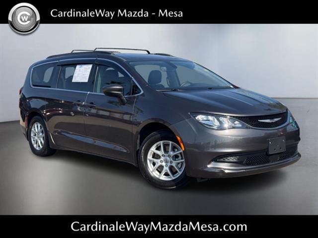 2021 Chrysler Voyager