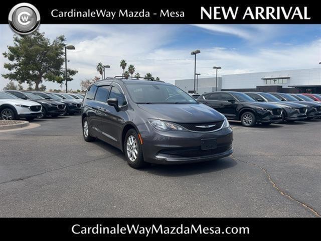 2021 Chrysler Voyager