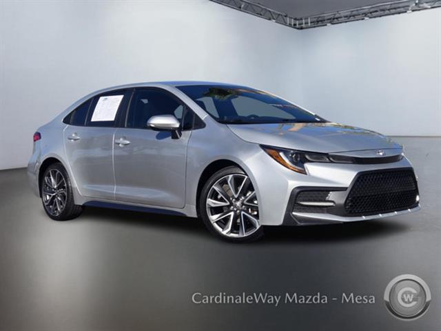 Photo of 2021 Classic Silver Metallic Toyota Corolla