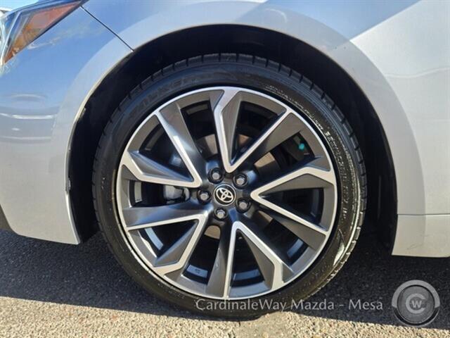 Photo of 2021 Classic Silver Metallic Toyota Corolla