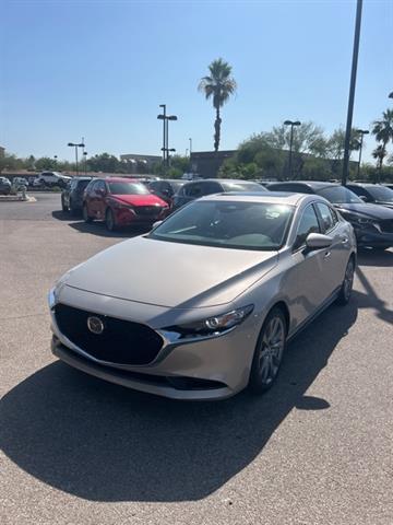 Photo of 2024 Platinum Quartz Metallic Mazda Mazda3
