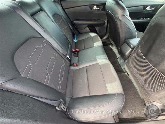 Photo of 2021 Aurora Black Kia Forte