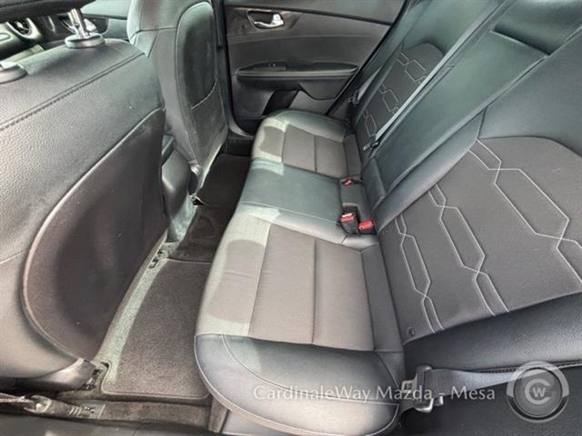 Photo of 2021 Aurora Black Kia Forte