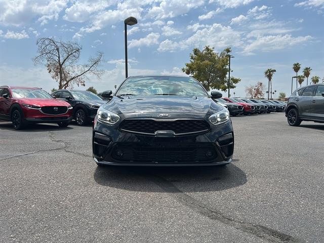 Photo of 2021 Aurora Black Kia Forte