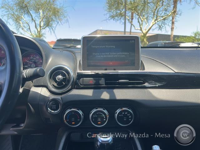 Photo of 2018 Hypnotique Red FIAT 124 Spider