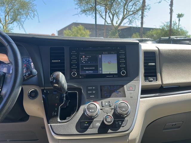 Photo of 2020 Salsa Red Pearl Toyota Sienna