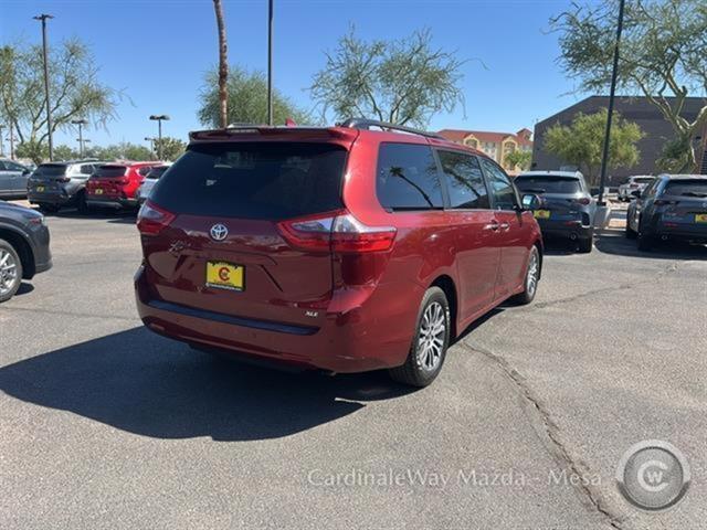 Photo of 2020 Salsa Red Pearl Toyota Sienna
