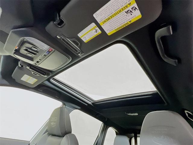 Photo of 2025 Ice Silver Metallic Subaru Forester