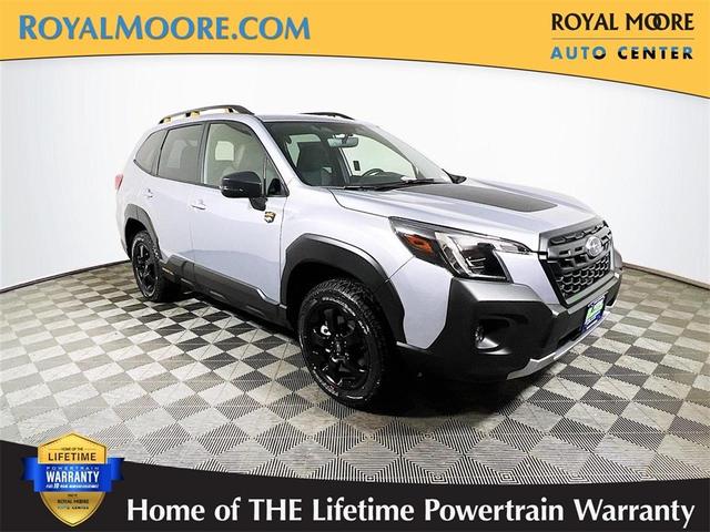Photo of 2025 Ice Silver Metallic Subaru Forester