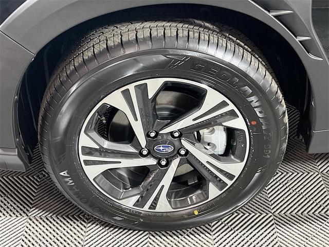 Photo of 2025 Crystal Black Silica Subaru Crosstrek