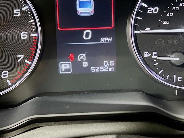 Photo of 2024 Ice Silver Metallic Subaru Legacy