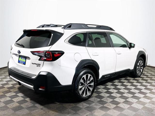 Photo of 2025 Crystal White Pearl Subaru Outback