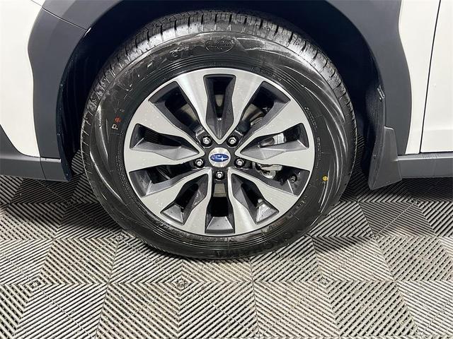 Photo of 2025 Crystal White Pearl Subaru Outback