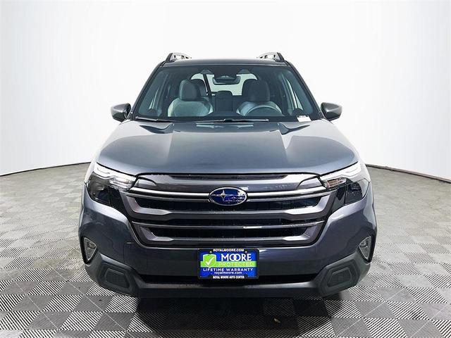 Photo of 2025 Magnetite Gray Metallic Subaru Forester