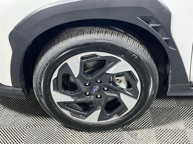 Photo of 2024 Crystal White Pearl Subaru Crosstrek