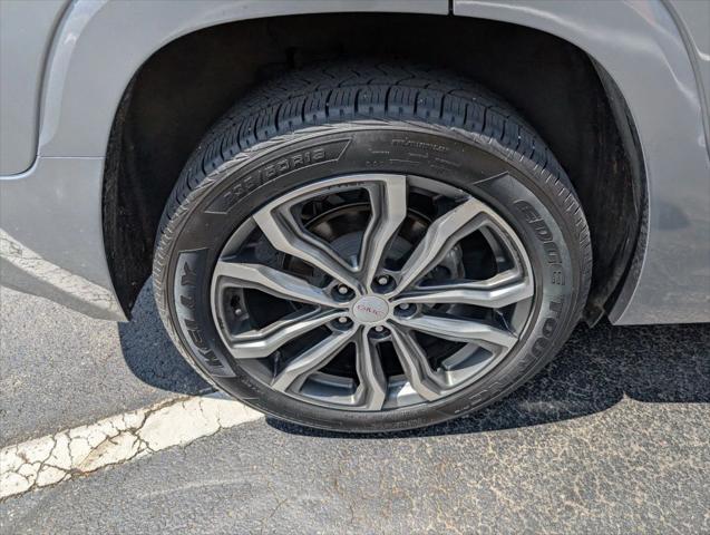 Photo of 2018 Gray GMC Terrain