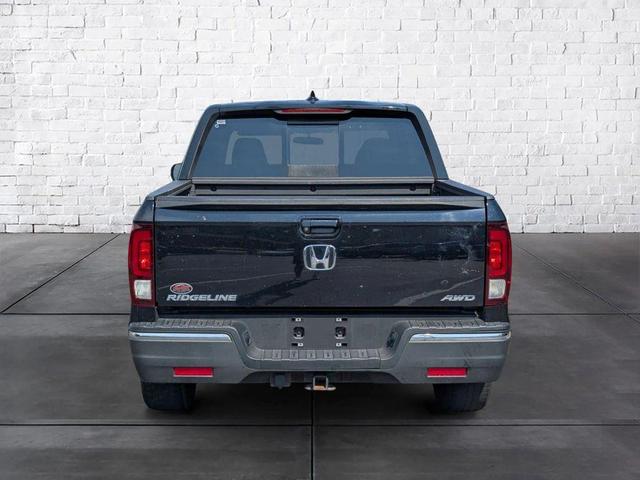 Photo of 2019 Black Honda Ridgeline