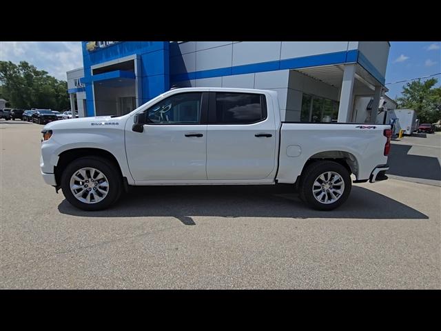 Photo of 2025 Summit White Chevrolet Silverado 1500