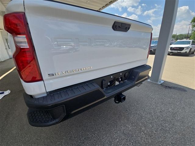 Photo of 2025 Summit White Chevrolet Silverado 2500