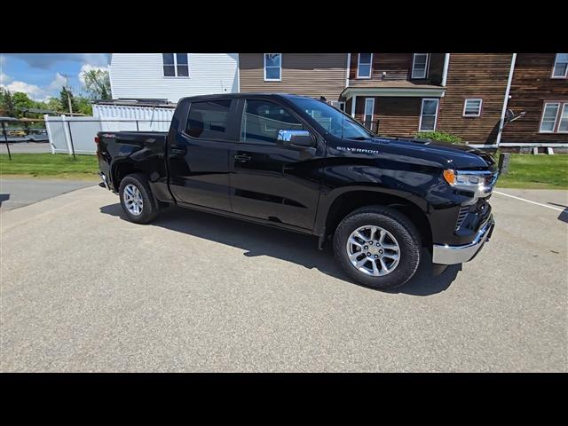 Photo of 2025 Black Chevrolet Silverado 1500