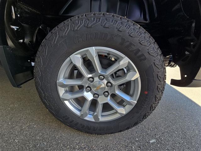 Photo of 2025 Black Chevrolet Silverado 1500