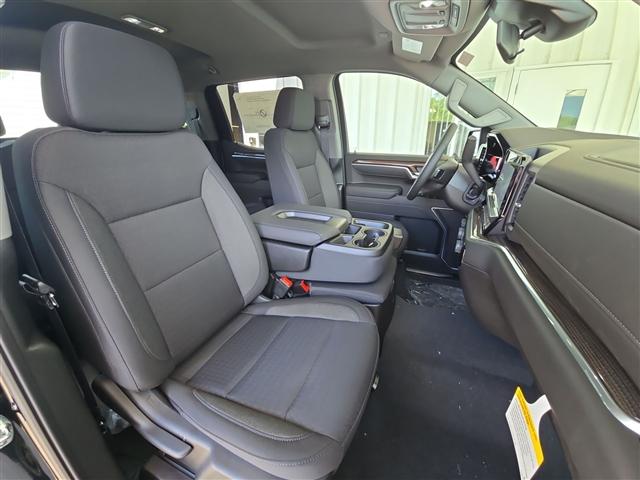 Photo of 2025 Black Chevrolet Silverado 1500