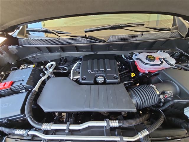 Photo of 2025 Black Chevrolet Silverado 1500