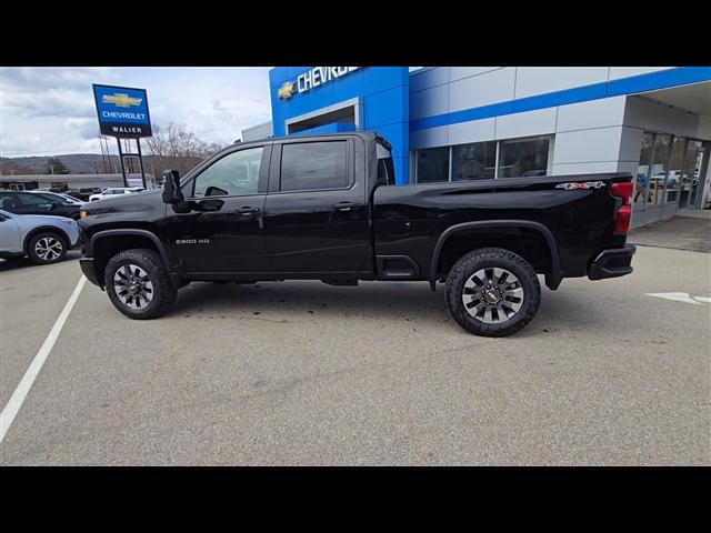 Photo of 2025 Black Chevrolet Silverado 2500