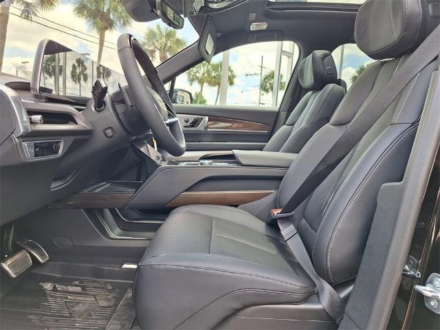 Photo of 2026 Stellar Black Metallic Cadillac VISTIQ