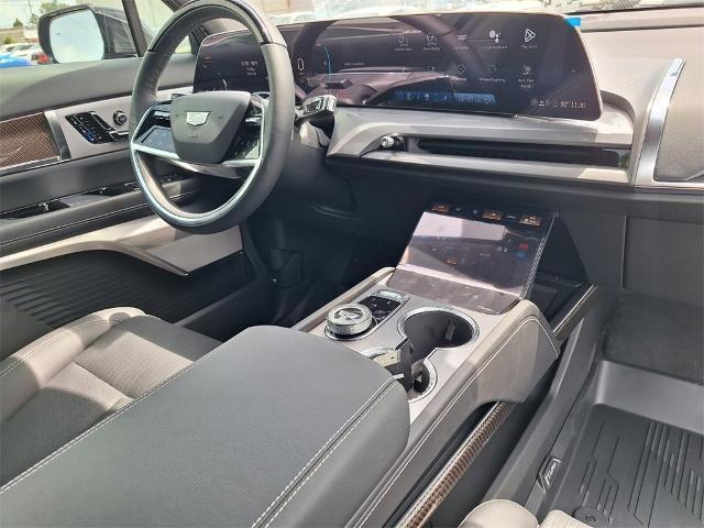 Photo of 2026 Stellar Black Metallic Cadillac VISTIQ